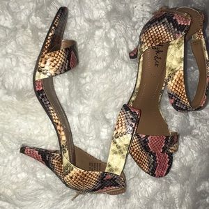 💋NWOT Style & Co Snake Skin Heels
